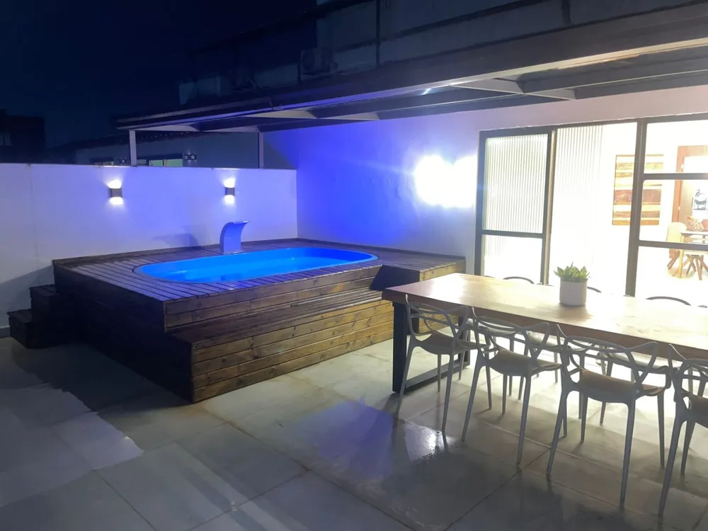 Cobertura, 3 quartos, 201 m² - Foto 1