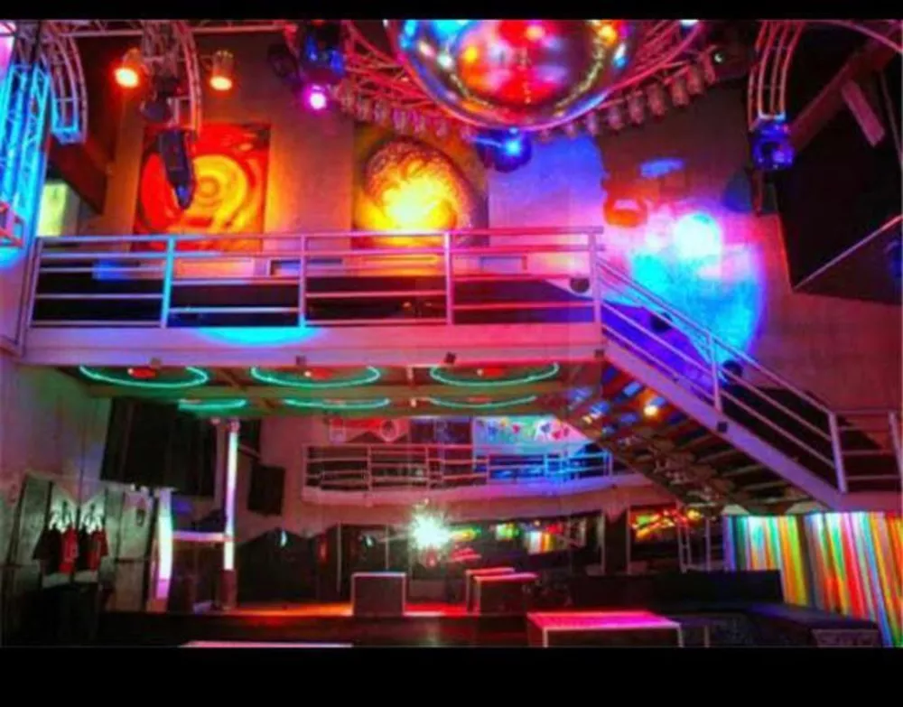 Loja-Salão, 950 m² - Foto 1