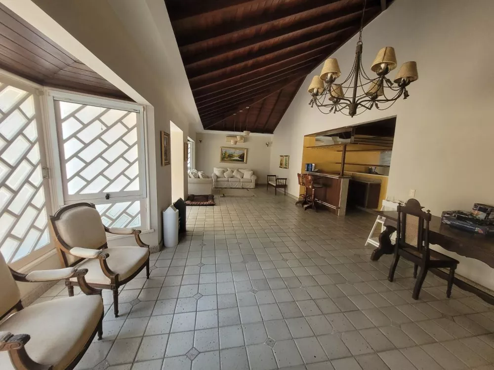 Casa, 5 quartos, 670 m² - Foto 3
