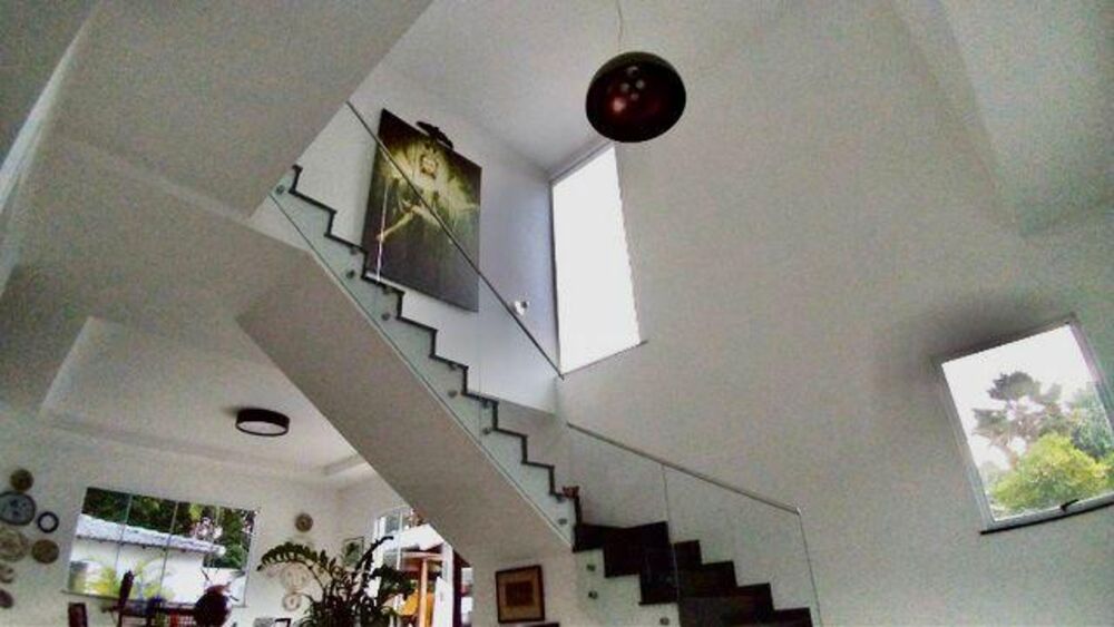 Casa de Condomínio à venda com 3 quartos, 220m² - Foto 4