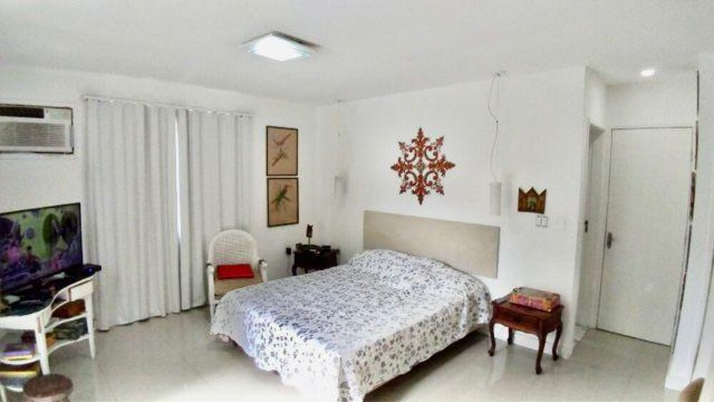 Casa de Condomínio à venda com 3 quartos, 220m² - Foto 5