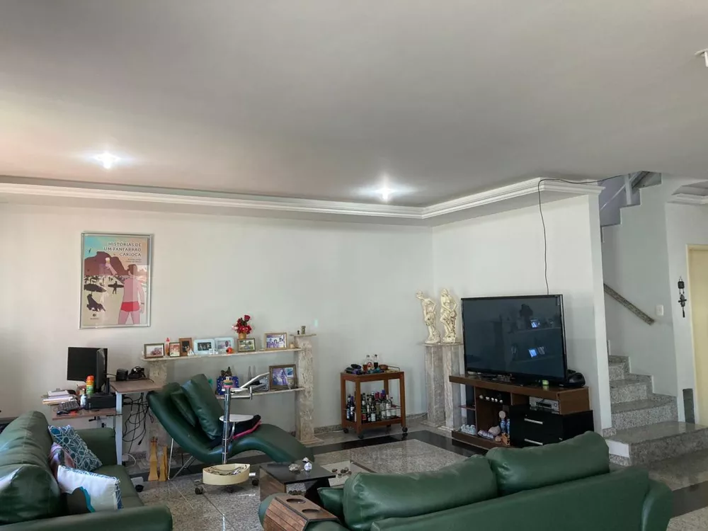 Casa, 4 quartos, 264 m² - Foto 26