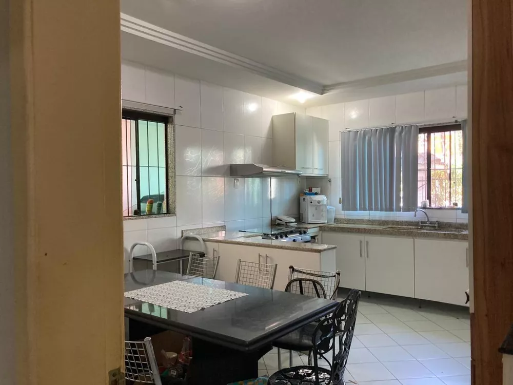 Casa, 4 quartos, 264 m² - Foto 21
