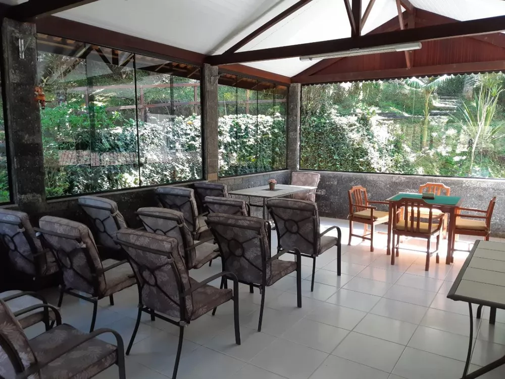 Chácara, 8 quartos, 2200 m² - Foto 3