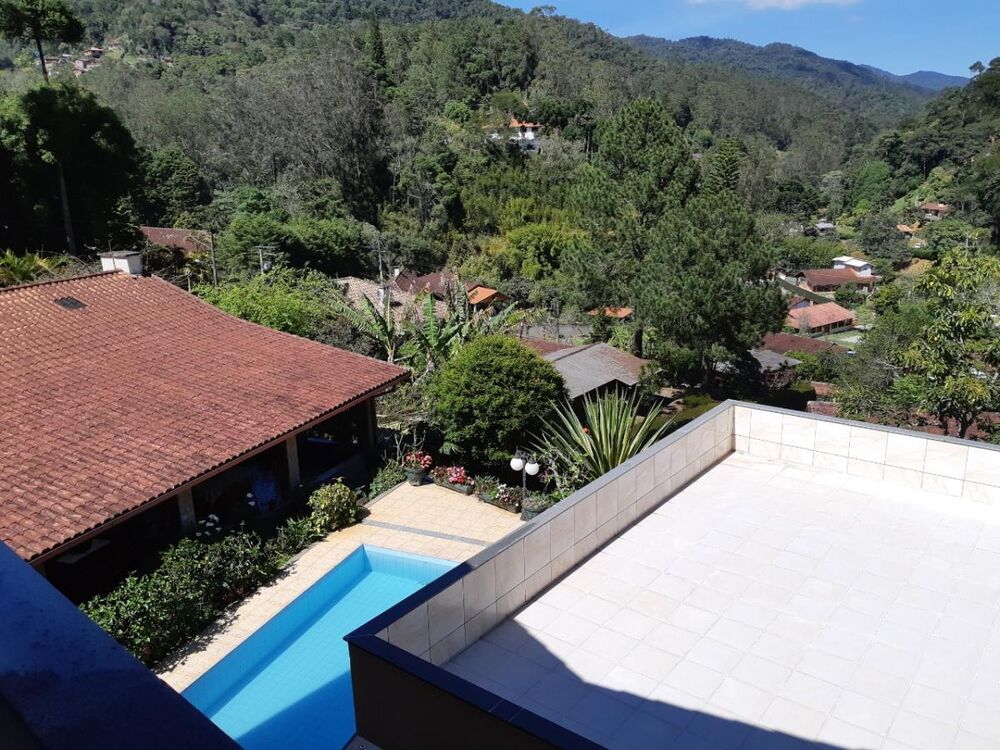 Chácara à venda com 8 quartos, 2200m² - Foto 4