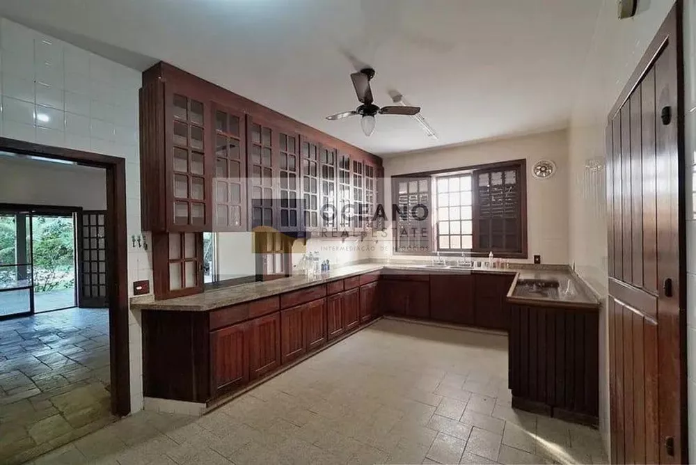 Casa de Condomínio à venda com 5 quartos, 650m² - Foto 10