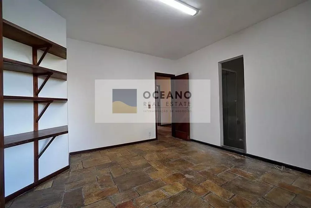 Casa de Condomínio à venda com 5 quartos, 650m² - Foto 9