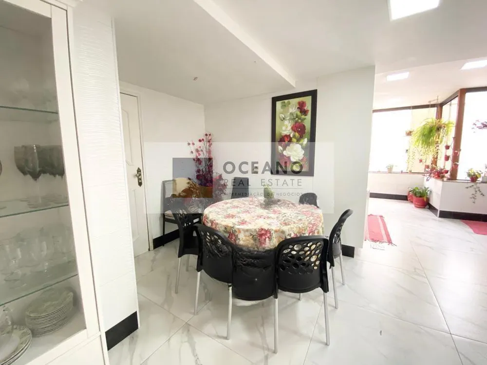 Cobertura, 3 quartos, 220 m² - Foto 12