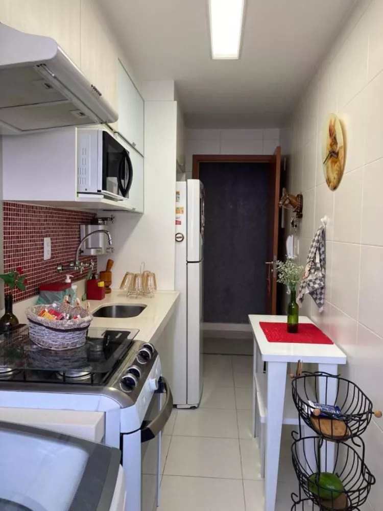 Apartamento à venda com 2 quartos, 76m² - Foto 13