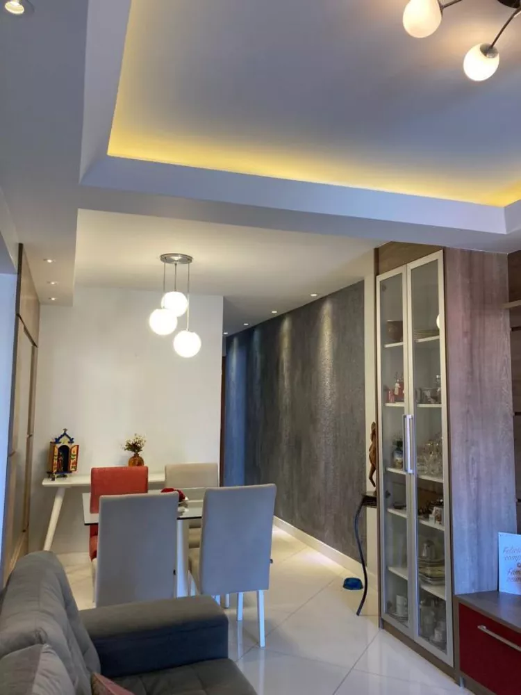 Apartamento à venda com 2 quartos, 76m² - Foto 6