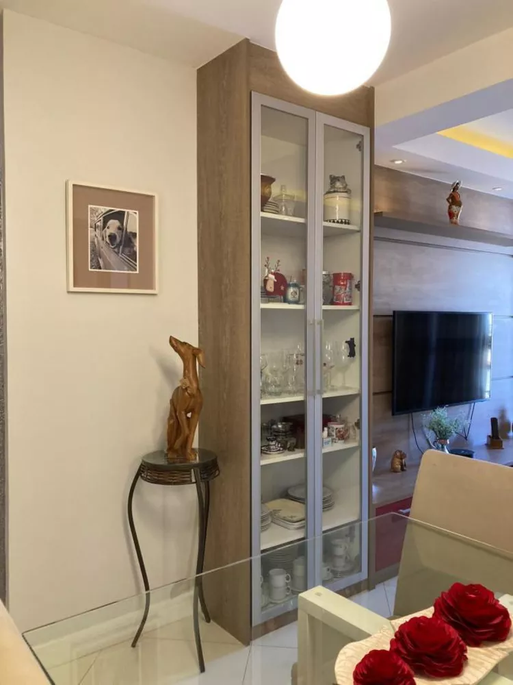 Apartamento à venda com 2 quartos, 76m² - Foto 8