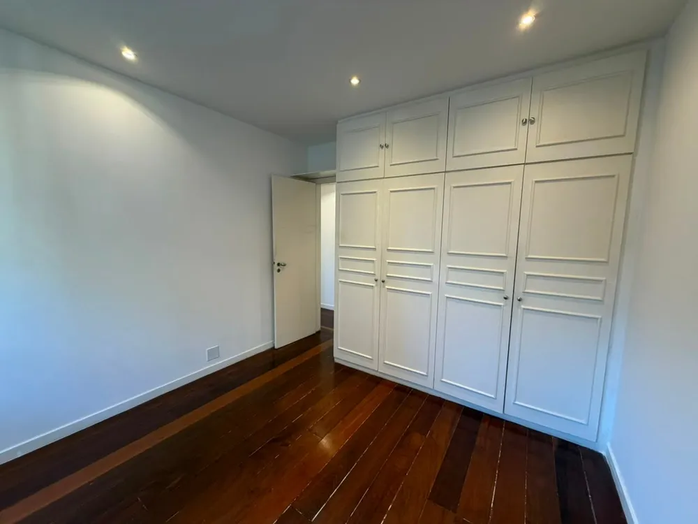 Apartamento, 4 quartos, 216 m² - Foto 17