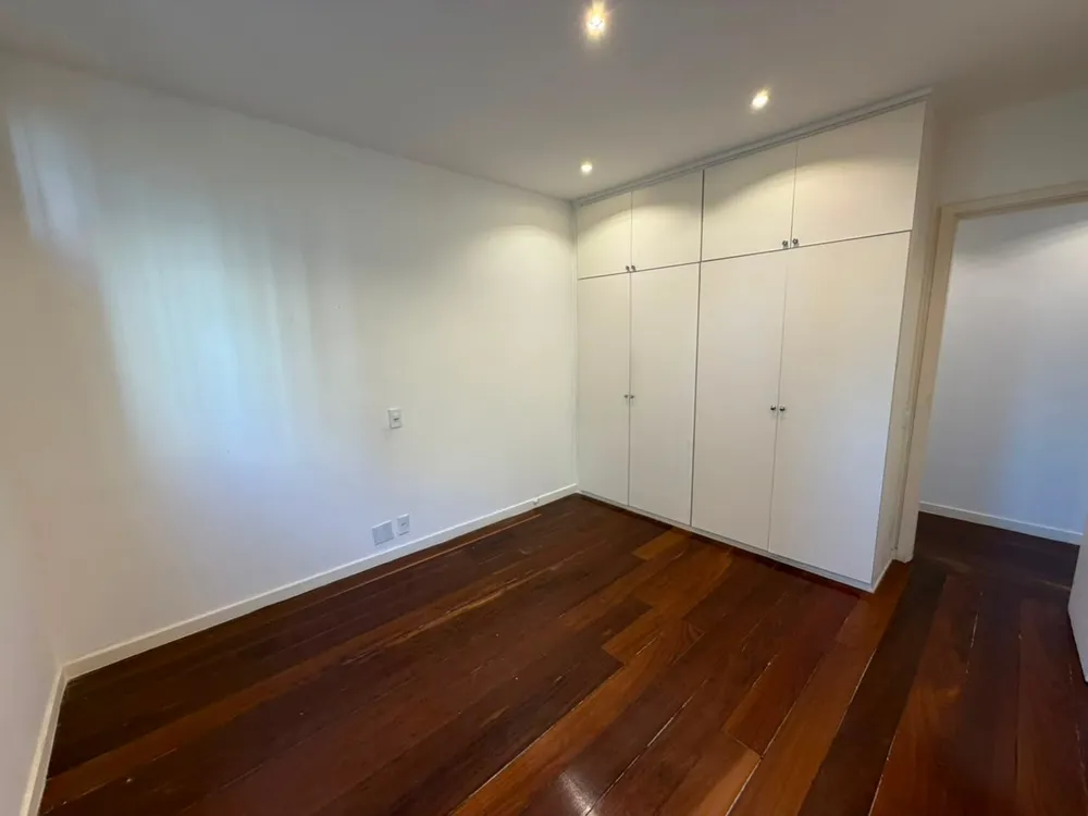 Apartamento, 4 quartos, 216 m² - Foto 12