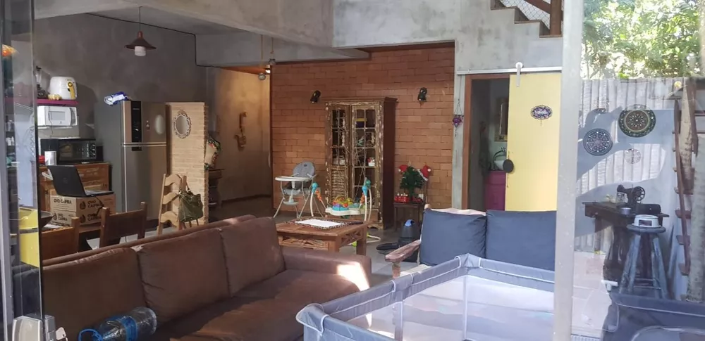 Casa de Condomínio à venda com 3 quartos, 265m² - Foto 10