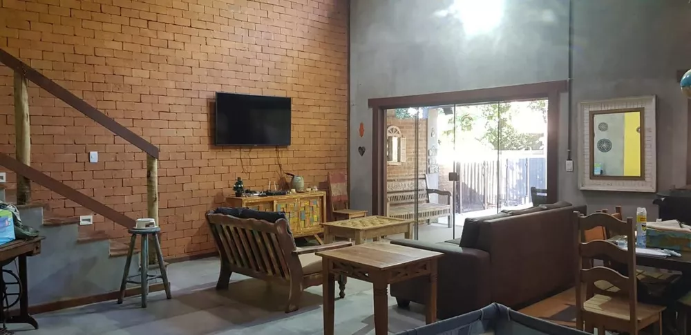 Casa de Condomínio à venda com 3 quartos, 265m² - Foto 3