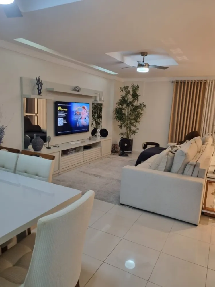 Apartamento, 3 quartos, 191 m² - Foto 2