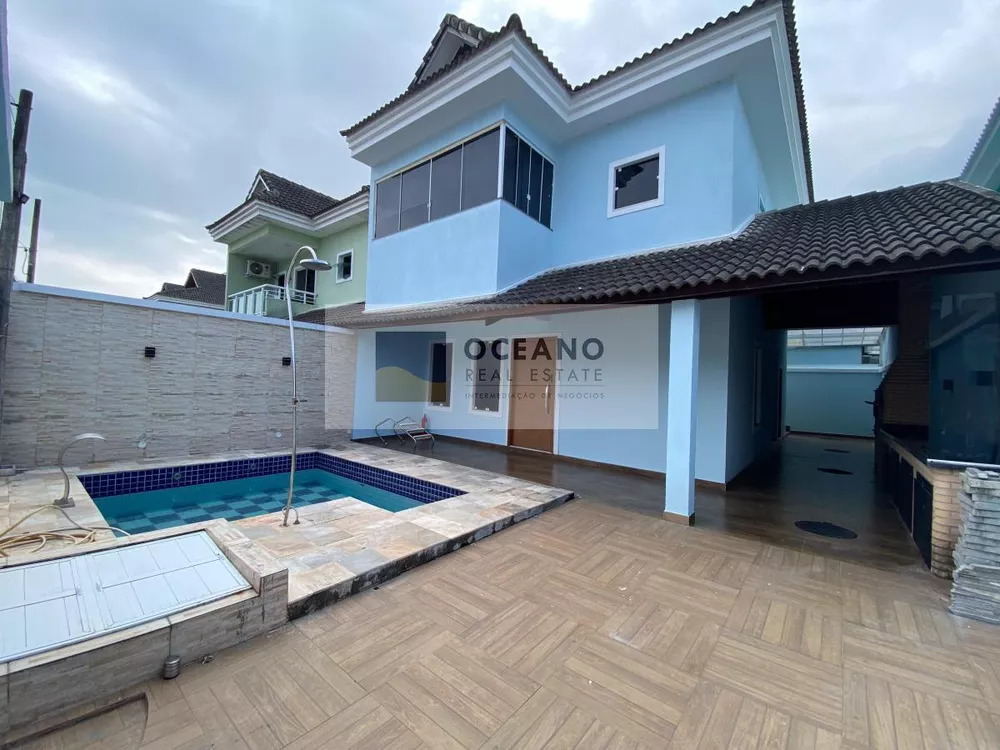 Casa de Condomínio à venda com 3 quartos, 220m² - Foto 3