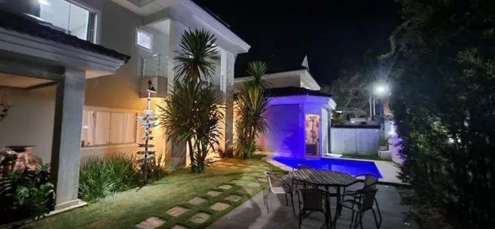 Casa de Condomínio à venda com 5 quartos, 260m² - Foto 3