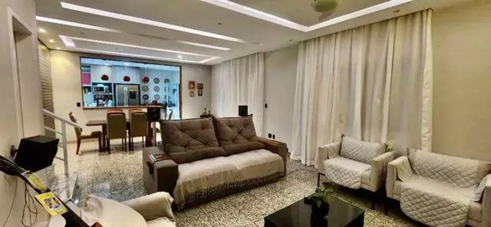 Casa de Condomínio à venda com 5 quartos, 260m² - Foto 15