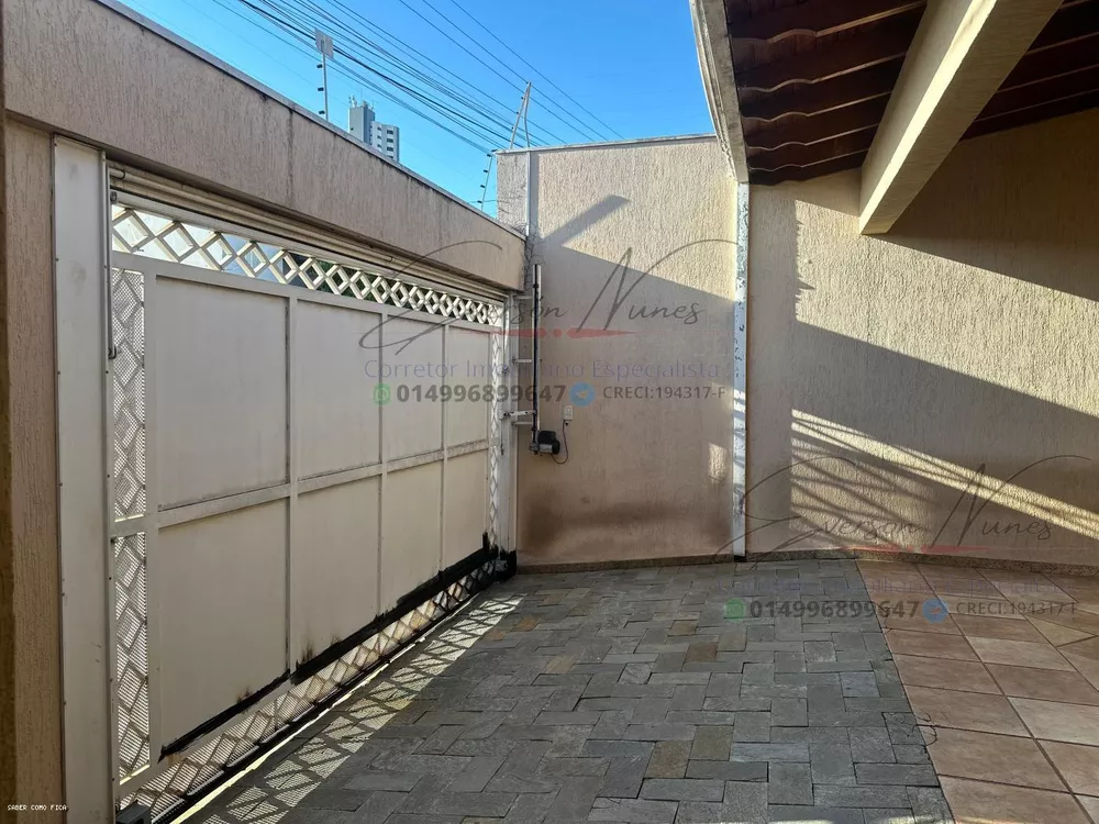 Casa à venda com 4 quartos, 408m² - Foto 2