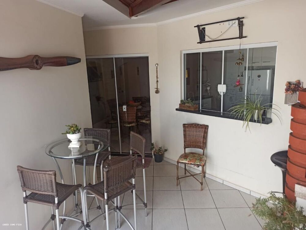 Casa, 3 quartos, 400 m² - Foto 3