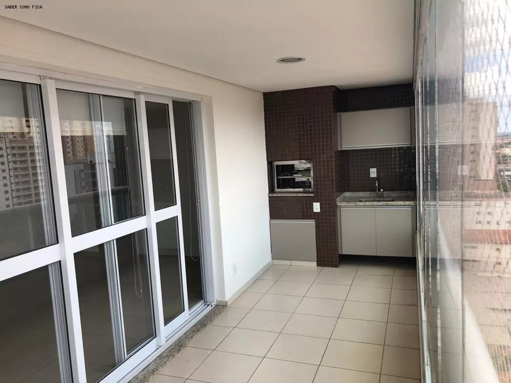 Apartamento à venda com 3 quartos, 125m² - Foto 4