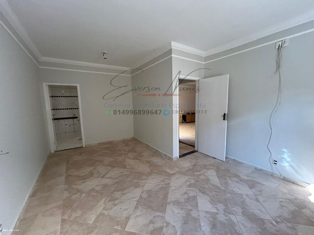 Chácara à venda com 4 quartos, 630m² - Foto 2