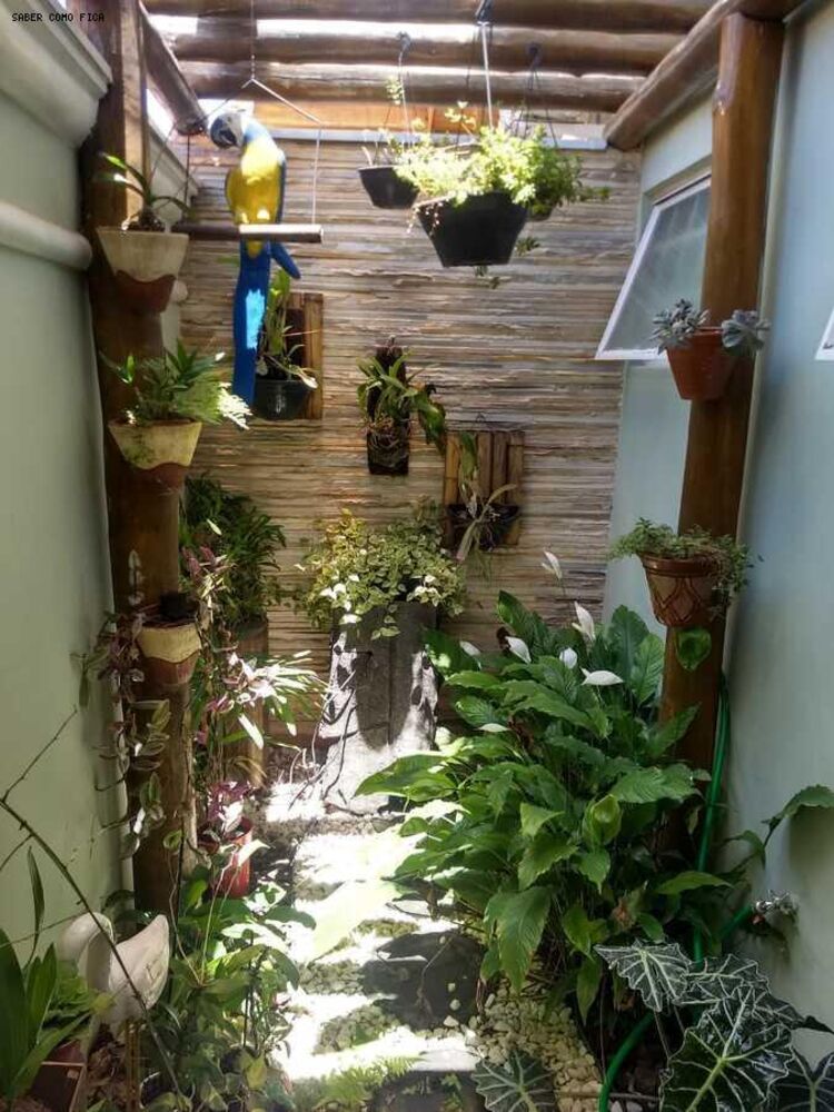 Casa, 3 quartos, 242 m² - Foto 8