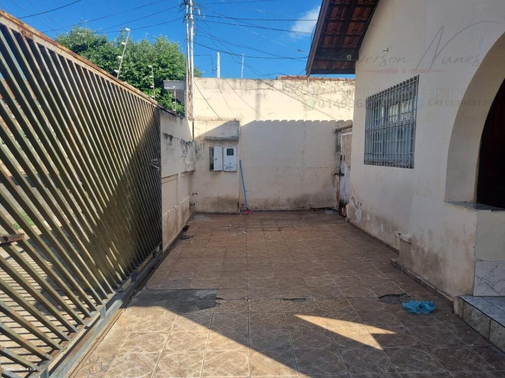 Casa, 3 quartos, 250 m² - Foto 1