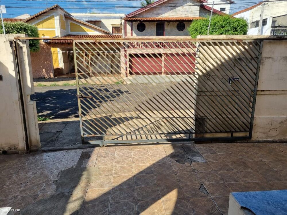 Casa, 3 quartos, 250 m² - Foto 4