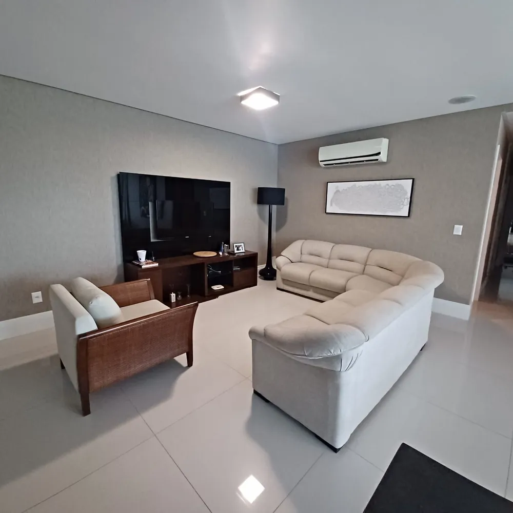 Apartamento, 3 quartos, 154 m² - Foto 1