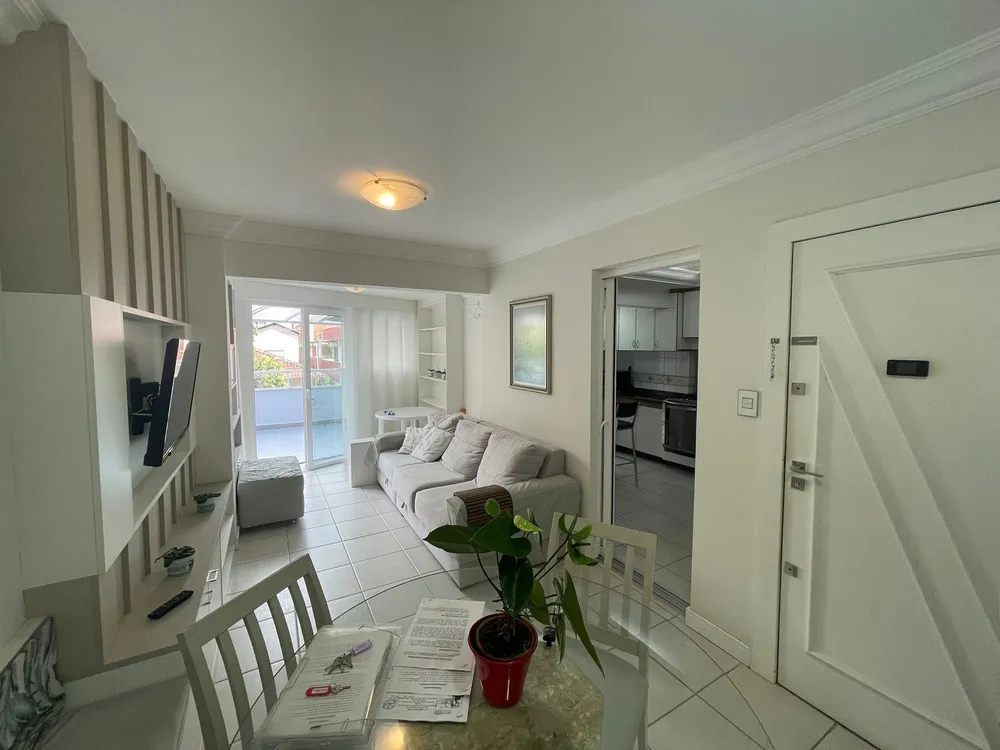 Apartamento, 3 quartos, 225 m² - Foto 3