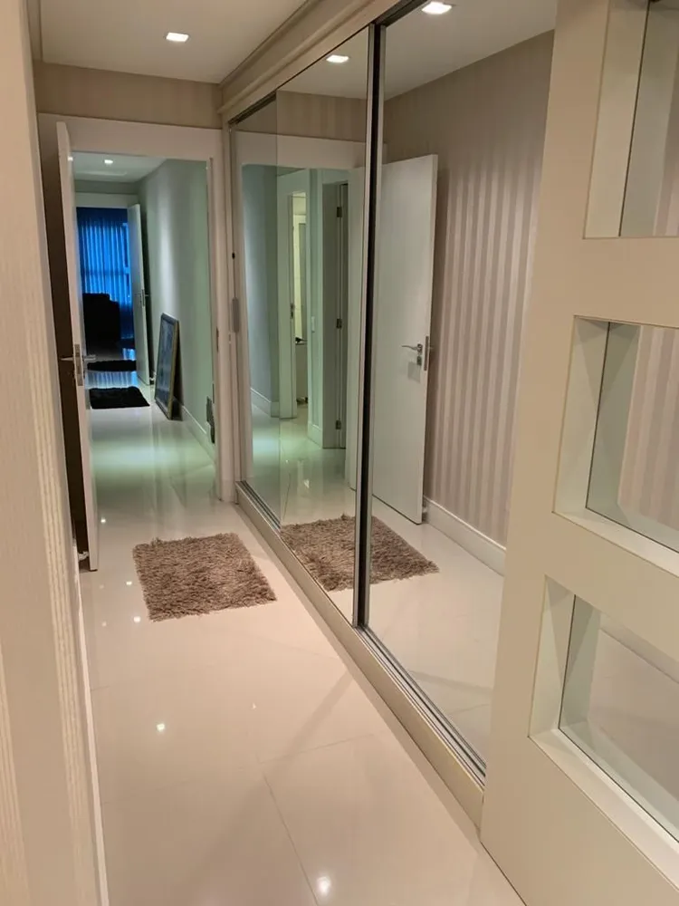 Apartamento, 3 quartos, 177 m² - Foto 2