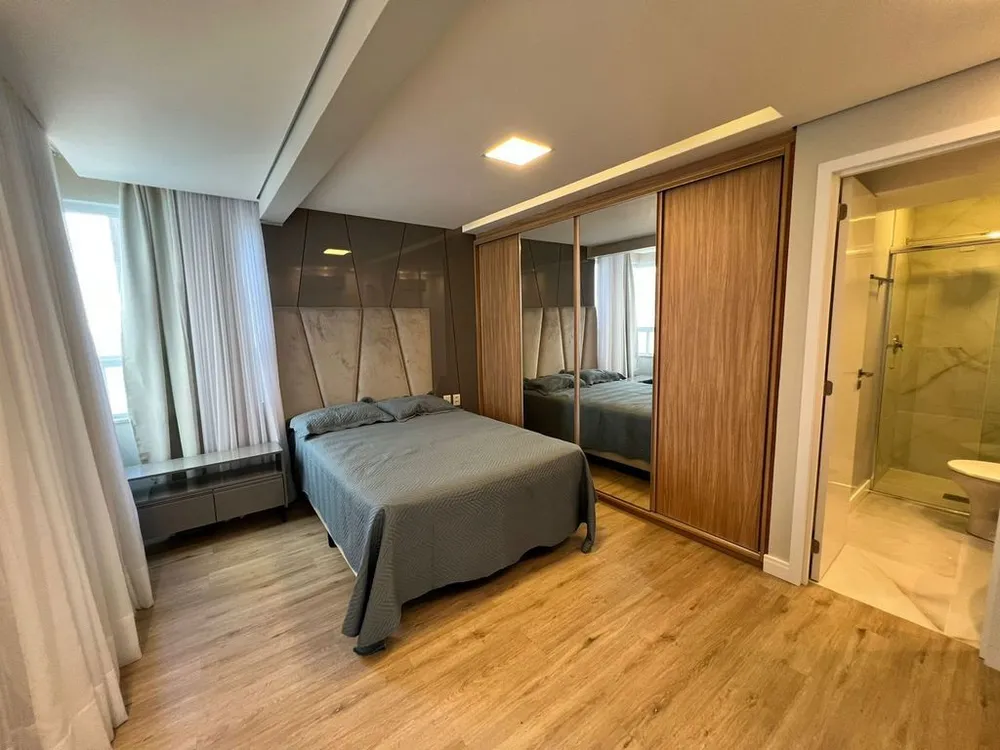 Cobertura, 5 quartos, 240 m² - Foto 3
