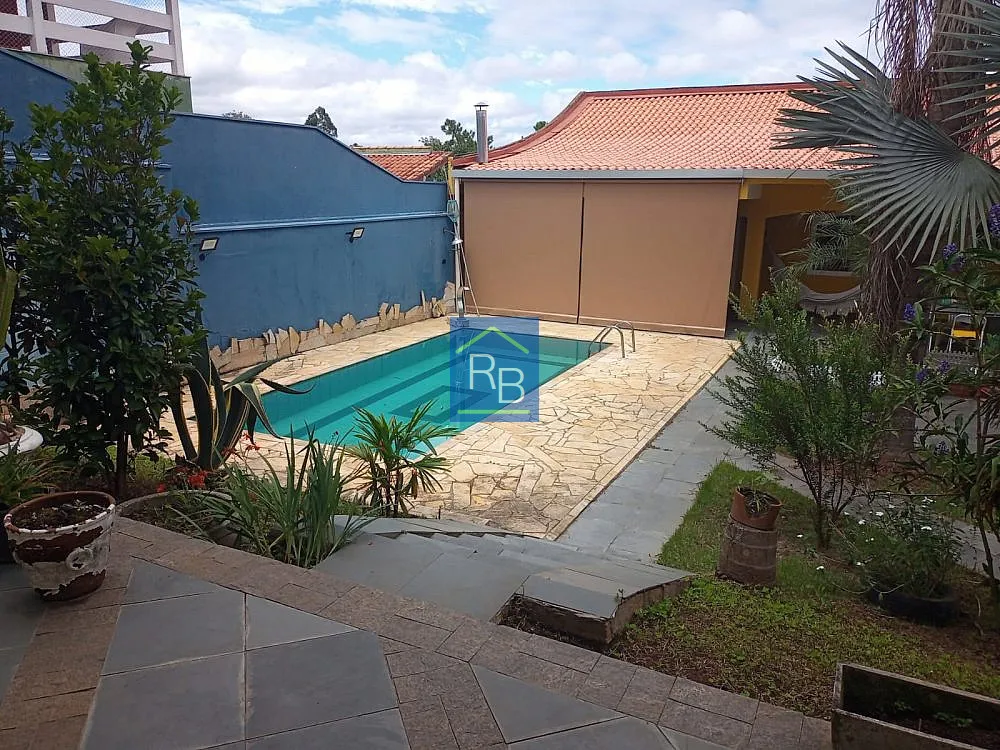 Casa, 3 quartos, 384 m² - Foto 1
