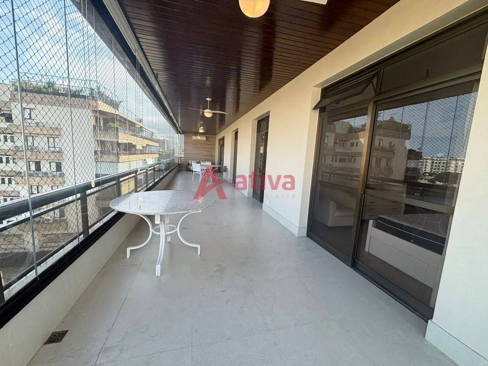 Apartamento, 4 quartos, 227 m² - Foto 1