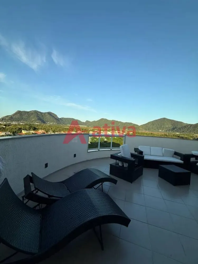 Cobertura, 3 quartos, 177 m² - Foto 2
