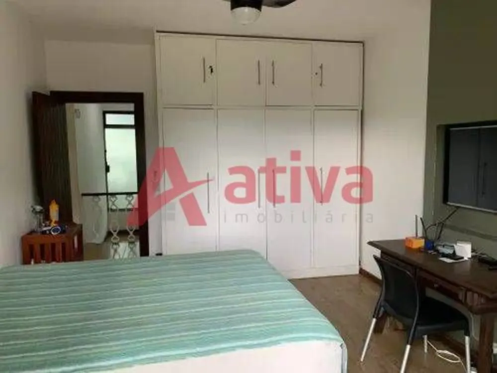 Casa, 5 quartos, 300 m² - Foto 13