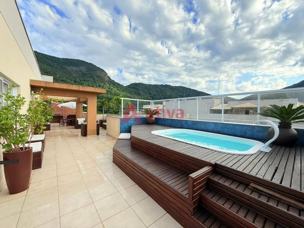 Cobertura, 3 quartos, 230 m² - Foto 4