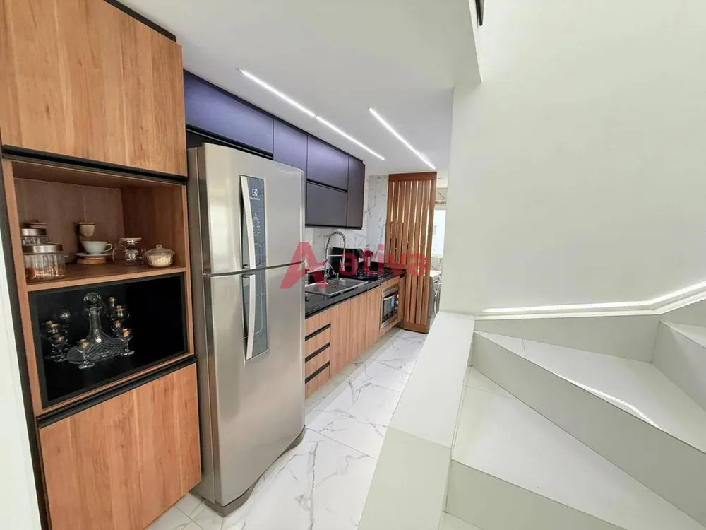 Cobertura, 3 quartos, 230 m² - Foto 36