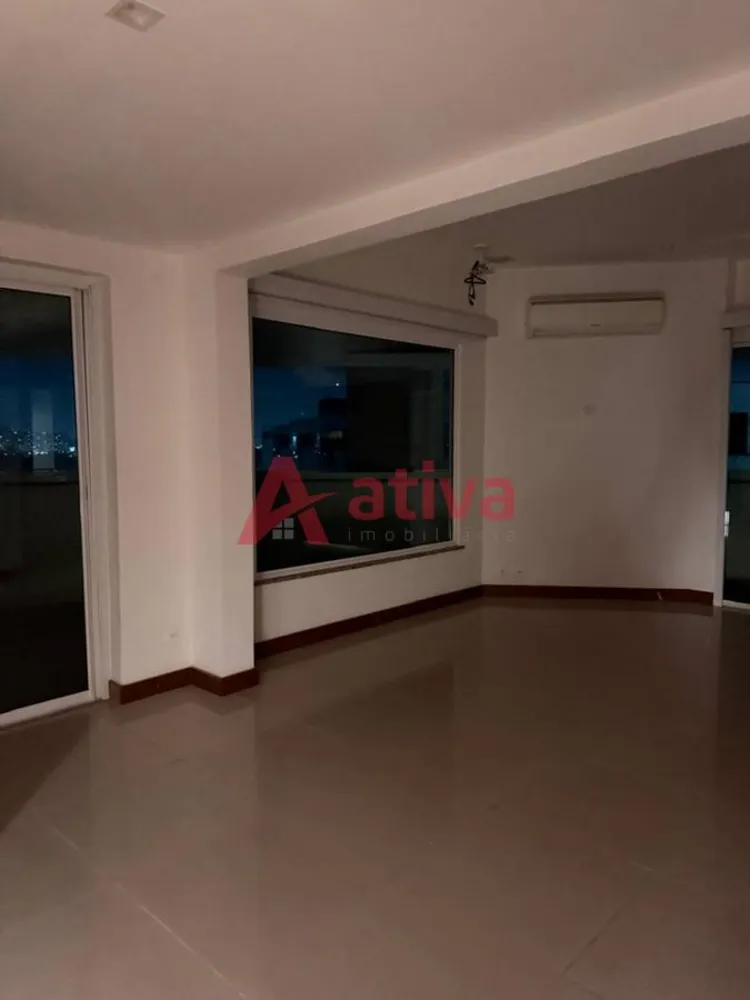 Cobertura, 3 quartos, 235 m² - Foto 22