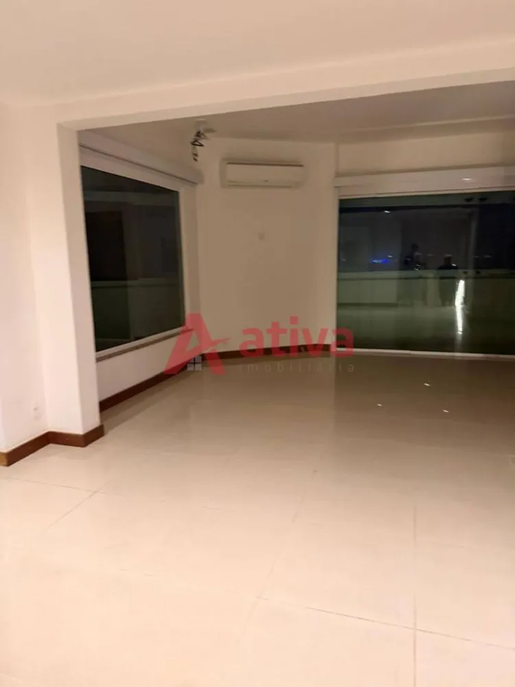 Cobertura, 3 quartos, 235 m² - Foto 10