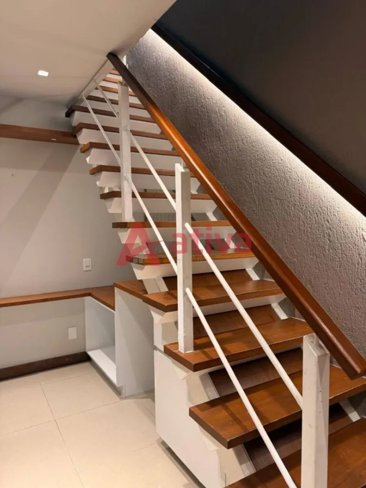 Cobertura, 3 quartos, 235 m² - Foto 1