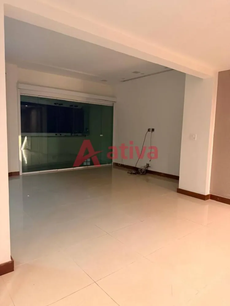 Cobertura, 3 quartos, 235 m² - Foto 4