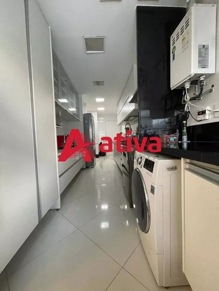 Cobertura, 3 quartos, 261 m² - Foto 11