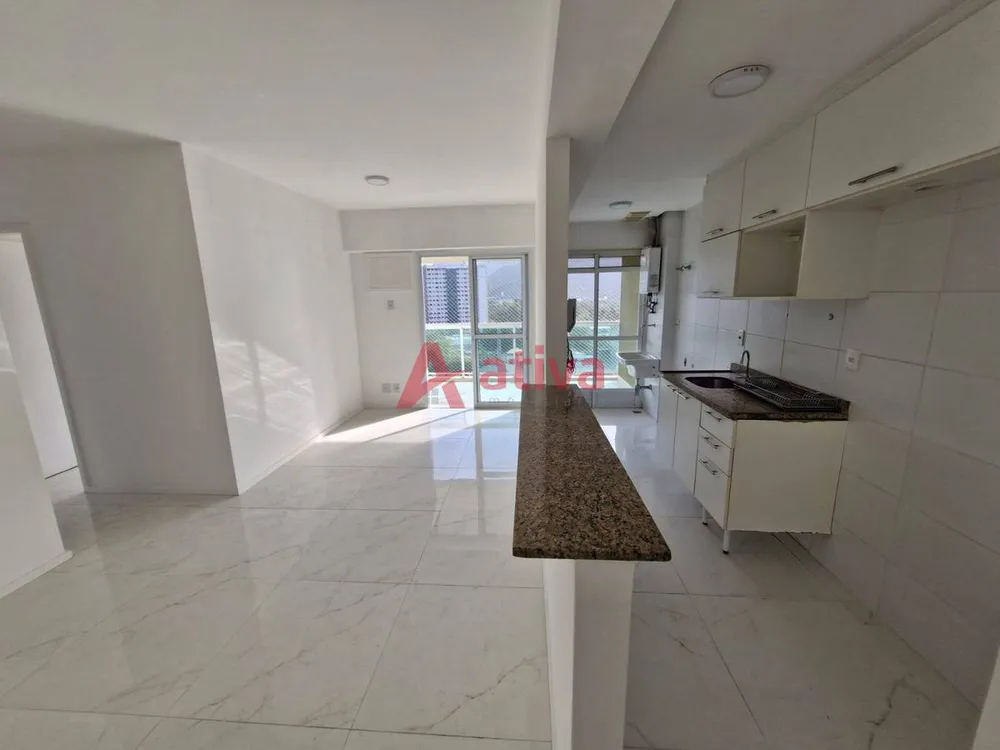 Apartamento, 2 quartos, 74 m² - Foto 2