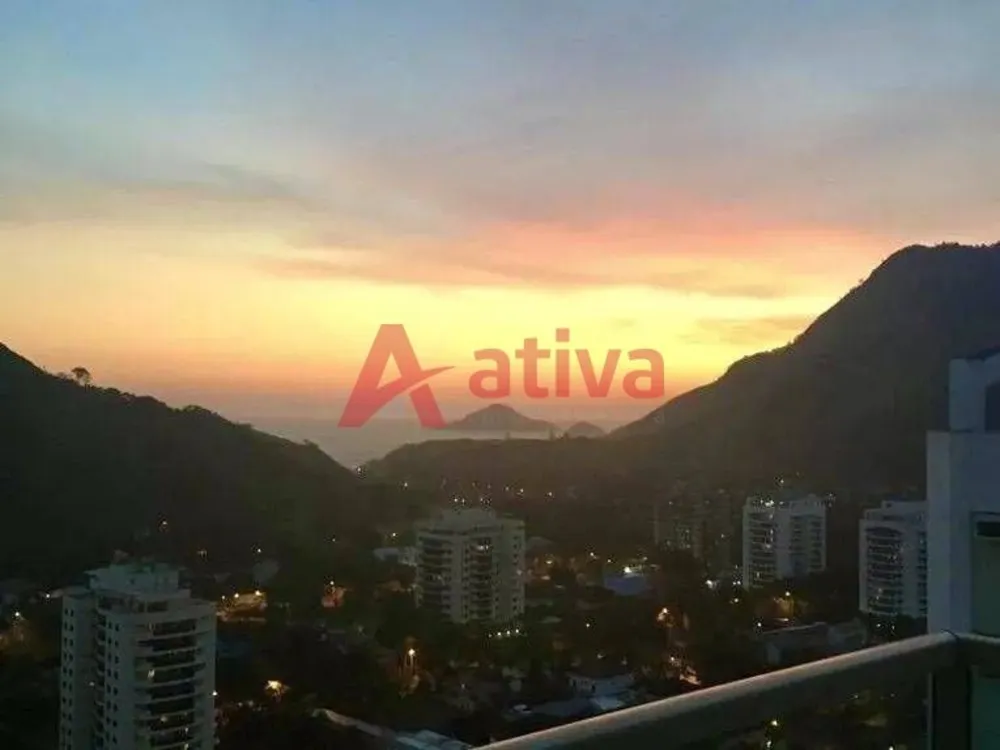 Cobertura, 3 quartos, 171 m² - Foto 2