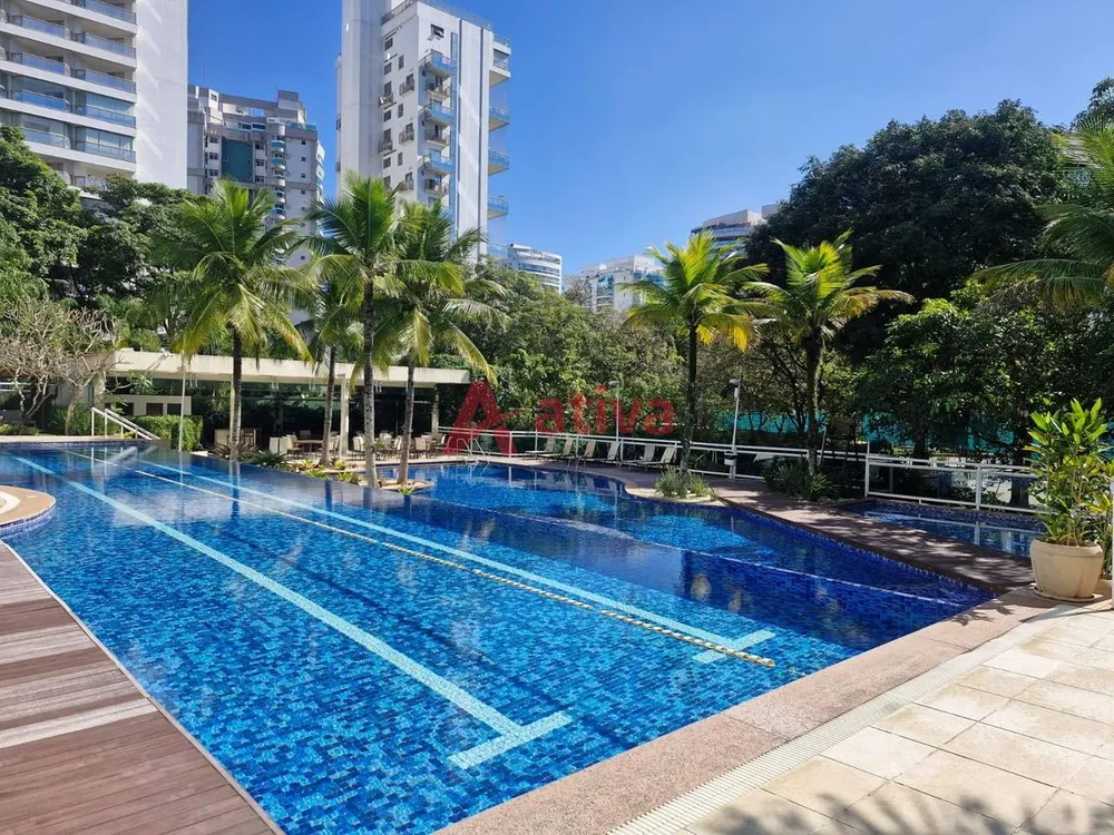 Apartamento, 4 quartos, 233 m² - Foto 1