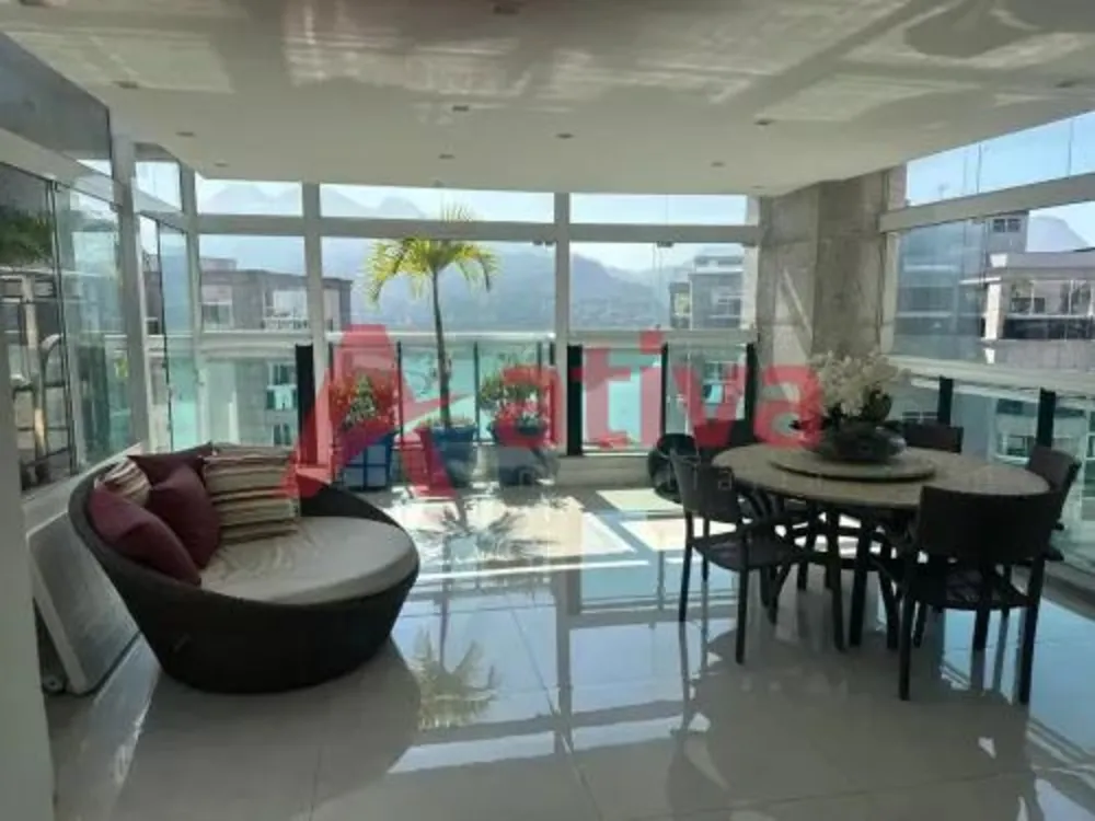 Cobertura, 3 quartos, 262 m² - Foto 9