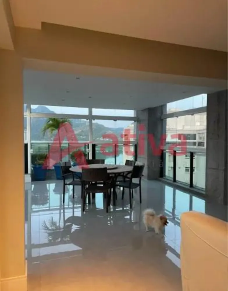 Cobertura, 3 quartos, 262 m² - Foto 2